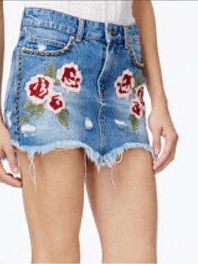 Free people mini embroidered floral denim skirt size 29